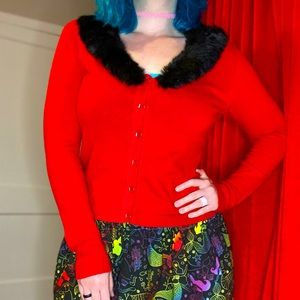 Y2k vintage red sweater with black fur collar